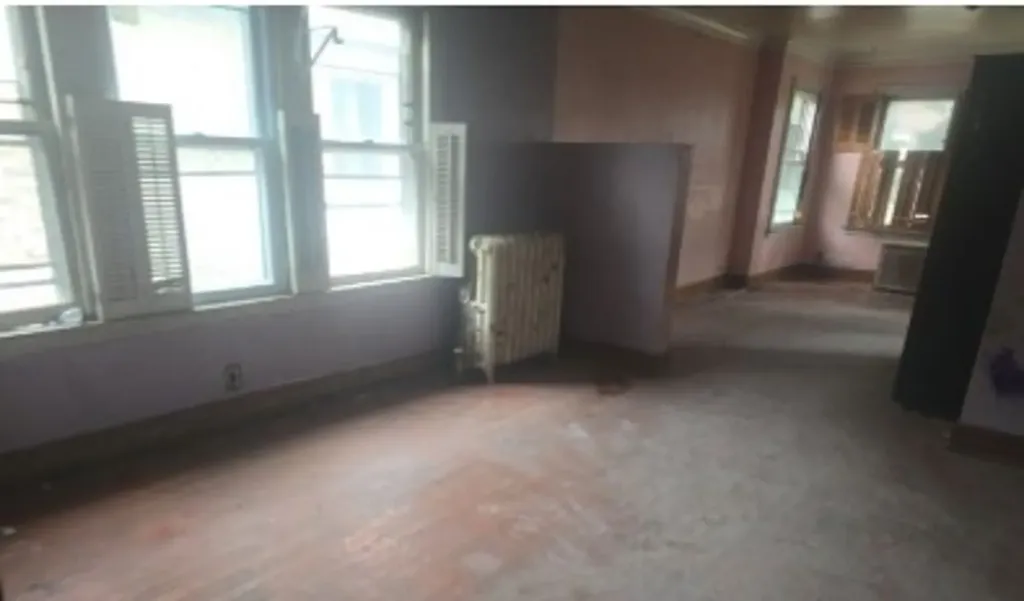 5417 South Sacramento Avenue Chicago IL 60632