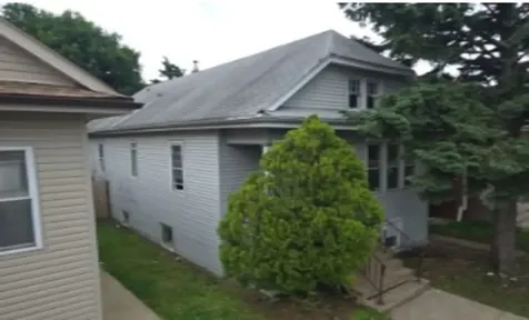 5417 South Sacramento Avenue Chicago IL 60632