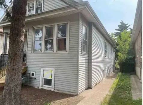 5417 South Sacramento Avenue Chicago IL 60632
