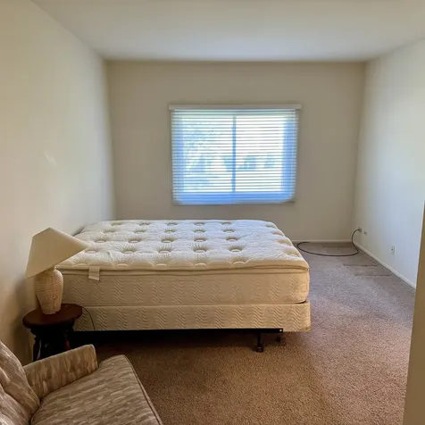1036 North Pine Tree Circle Buffalo Grove IL 60089