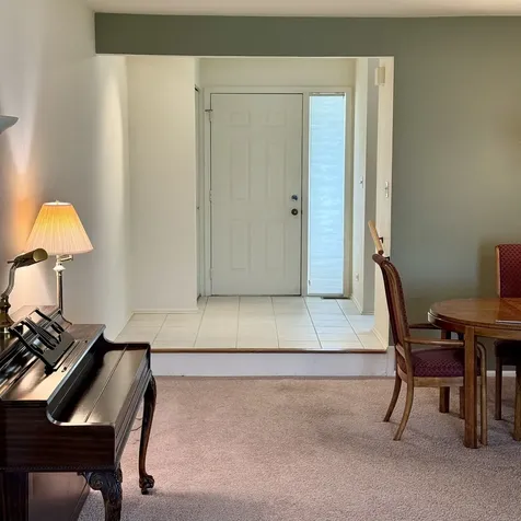 1036 North Pine Tree Circle Buffalo Grove IL 60089