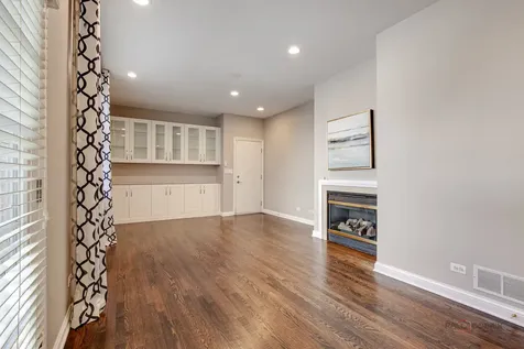 2460 Violet Street Glenview IL 60026