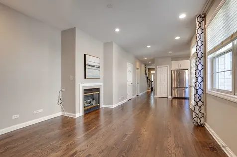 2460 Violet Street Glenview IL 60026