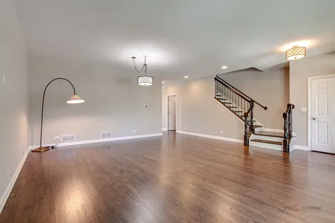 2460 Violet Street Glenview IL 60026