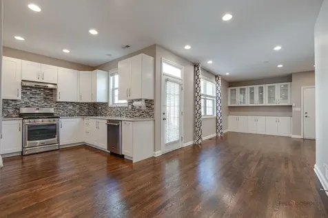 2460 Violet Street Glenview IL 60026