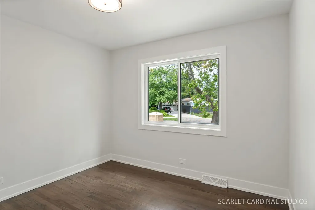 237 Terry Lane Villa Park IL 60181