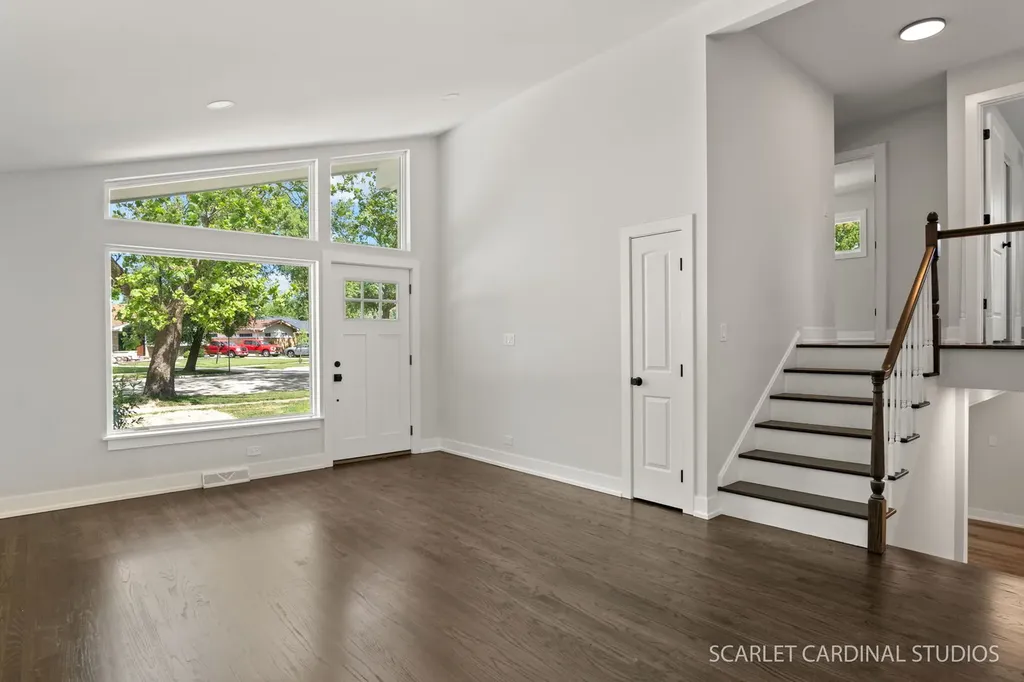 237 Terry Lane Villa Park IL 60181