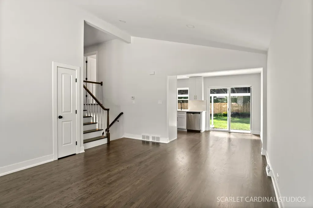 237 Terry Lane Villa Park IL 60181