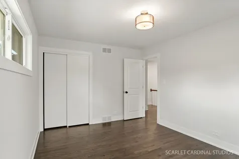 237 Terry Lane Villa Park IL 60181