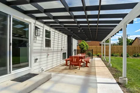 237 Terry Lane Villa Park IL 60181