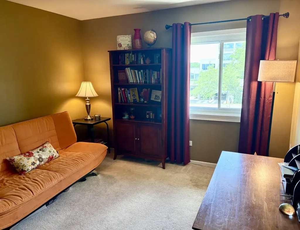 41 East Janata Boulevard Lombard IL 60148