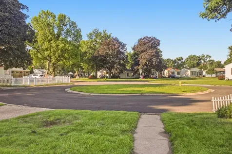 1014 23RD Avenue Rock Island IL 61201