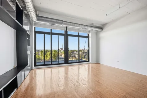 1524 South Sangamon Street Chicago IL 60608