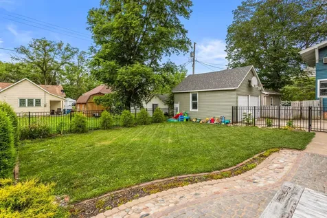 207 East Main Street Monticello IL 61856