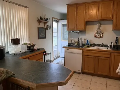 13514 Short Drive Crestwood IL 60418