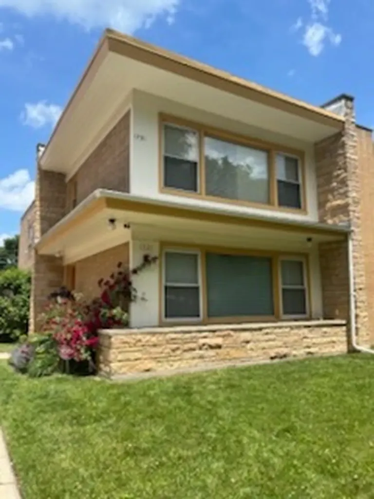 1721 Monroe Street Evanston IL 60202