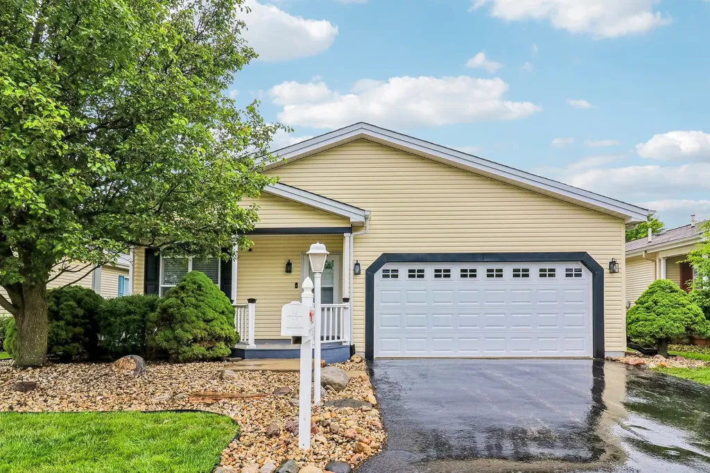 227 Rodeo Drive Grayslake IL 60030