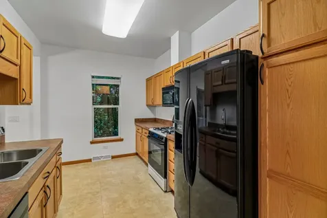 227 Rodeo Drive Grayslake IL 60030