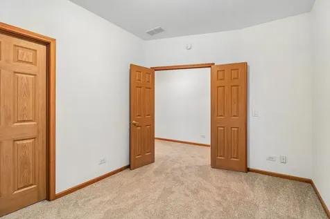 227 Rodeo Drive Grayslake IL 60030
