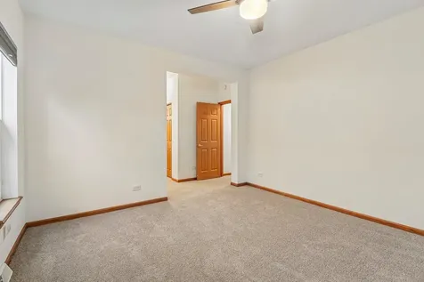 227 Rodeo Drive Grayslake IL 60030