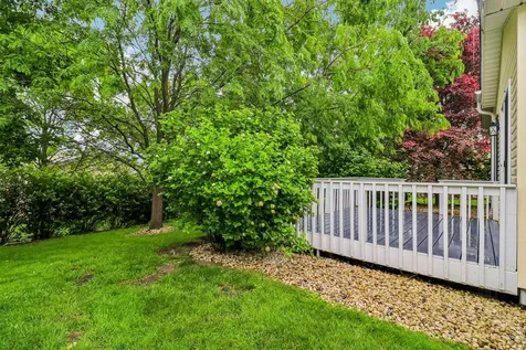 227 Rodeo Drive Grayslake IL 60030