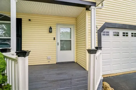 227 Rodeo Drive Grayslake IL 60030