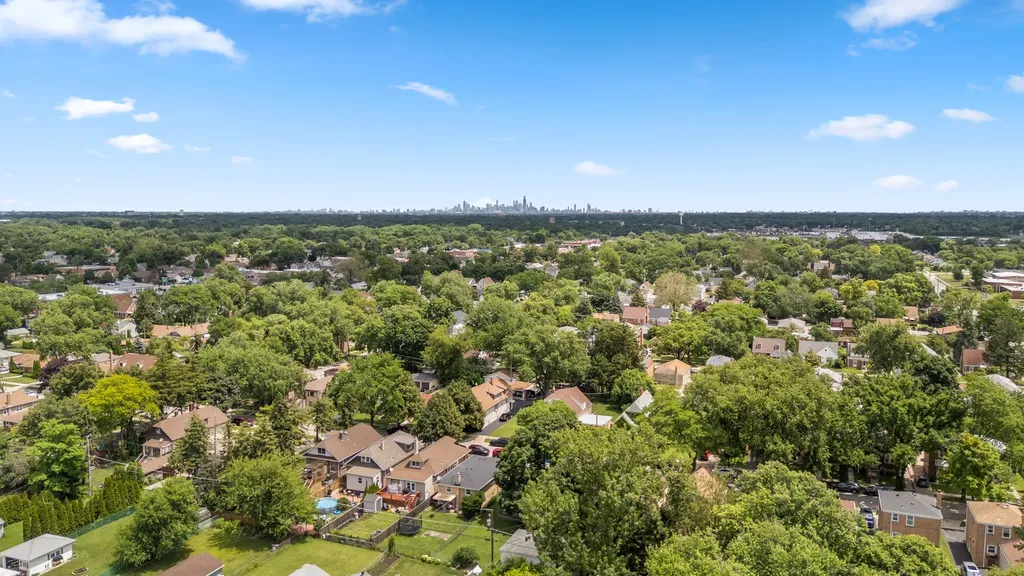 4235 Sunnyside Avenue Brookfield IL 60513