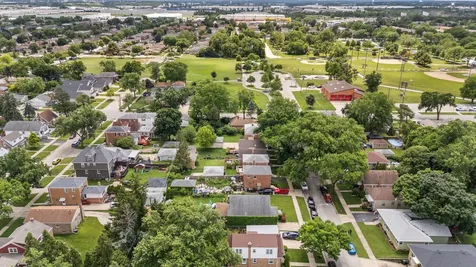 4235 Sunnyside Avenue Brookfield IL 60513