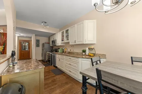 6930 Lexington Court Tinley Park IL 60477
