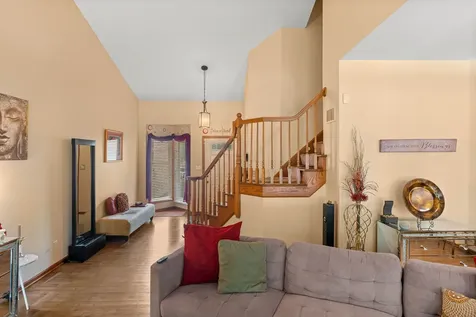 6930 Lexington Court Tinley Park IL 60477