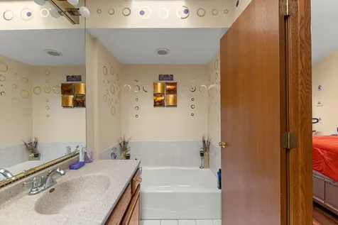 6930 Lexington Court Tinley Park IL 60477