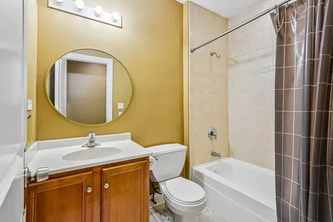 6526 South Kimbark Avenue Chicago IL 60637