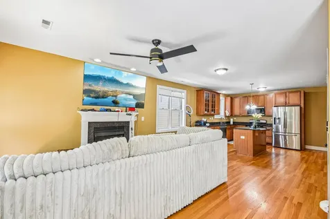 6526 South Kimbark Avenue Chicago IL 60637