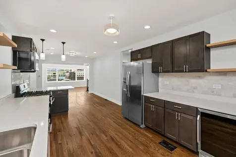 1732 East 83rd Place Chicago IL 60617