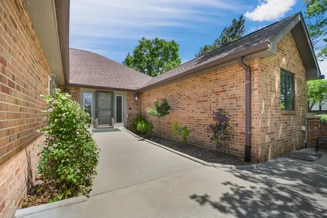 7826 West Golf Drive Palos Heights IL 60463