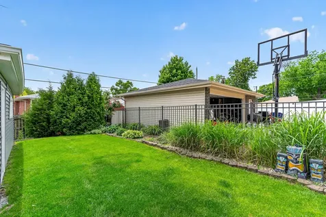 7625 173RD Street Tinley Park IL 60477