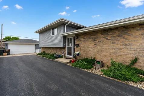 7625 173RD Street Tinley Park IL 60477