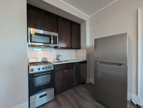 3335 West Diversey Avenue Chicago IL 60647