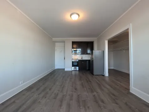 3335 West Diversey Avenue Chicago IL 60647