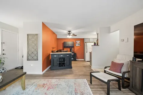 10820 Kilpatrick Avenue Oak Lawn IL 60453