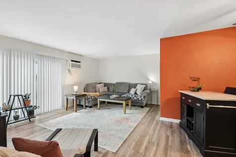 10820 Kilpatrick Avenue Oak Lawn IL 60453