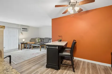 10820 Kilpatrick Avenue Oak Lawn IL 60453