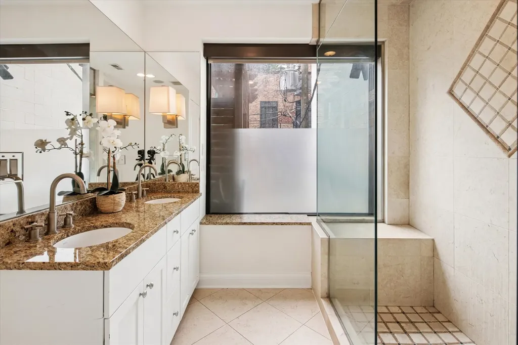 1445 North Wells Street Chicago IL 60610