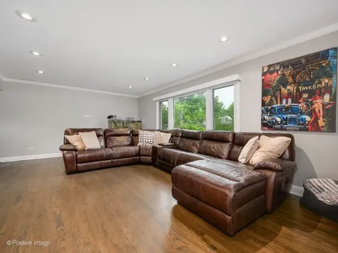 529 Susan Lane Deerfield IL 60015