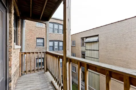6660 North Damen Avenue Chicago IL 60645