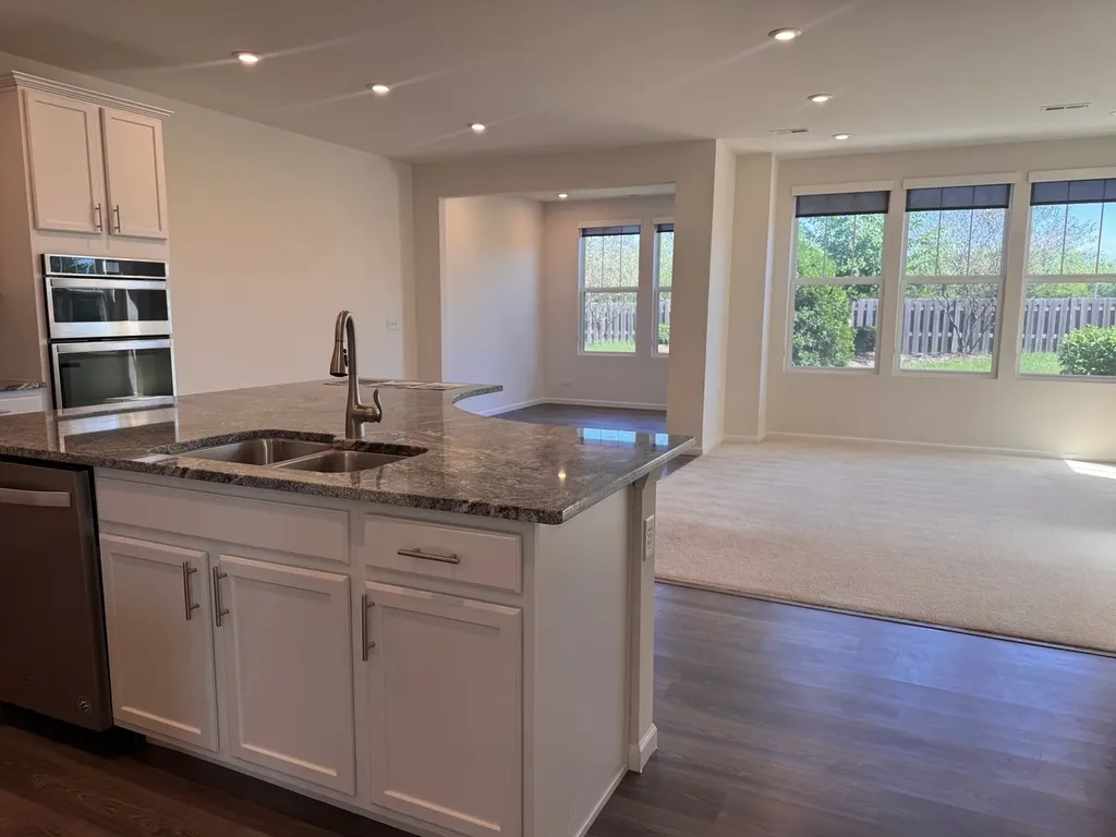 509 Watercress Drive Aurora IL 60504