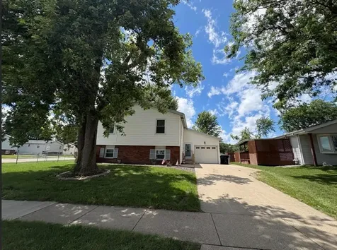 1402 North Hershey Road Bloomington IL 61704