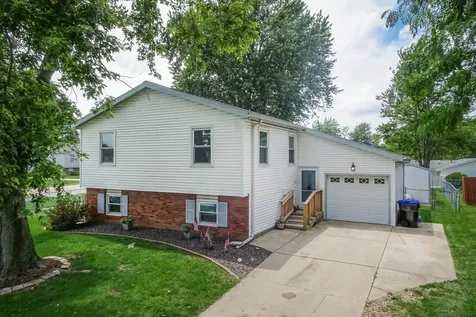 1402 North Hershey Road Bloomington IL 61704