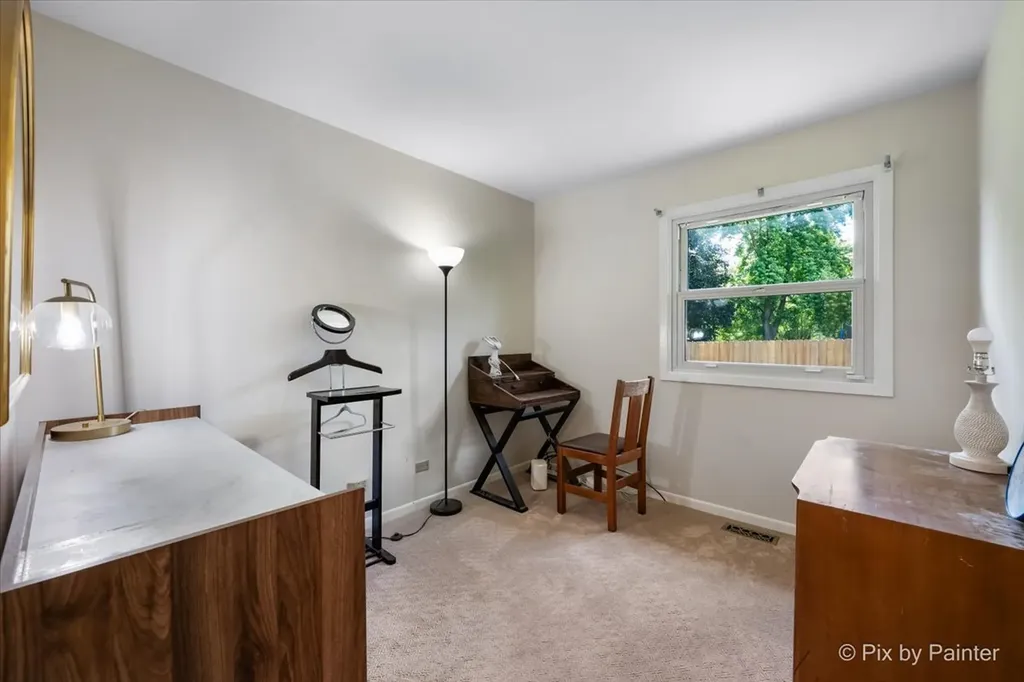 265 Mulford Lane Roselle IL 60172