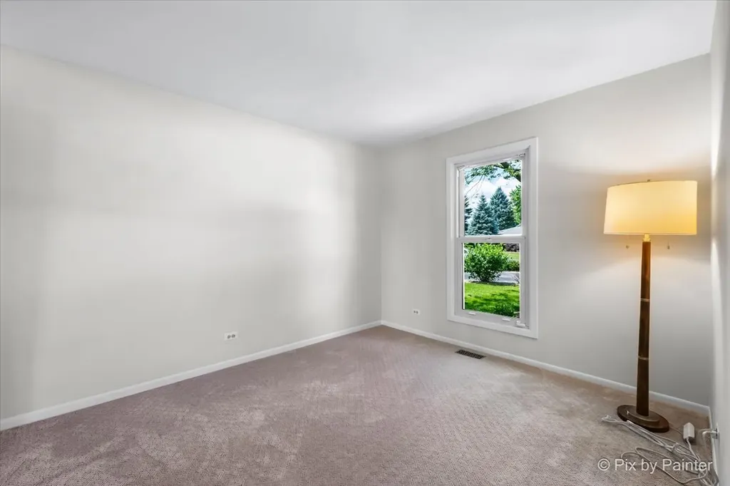 265 Mulford Lane Roselle IL 60172